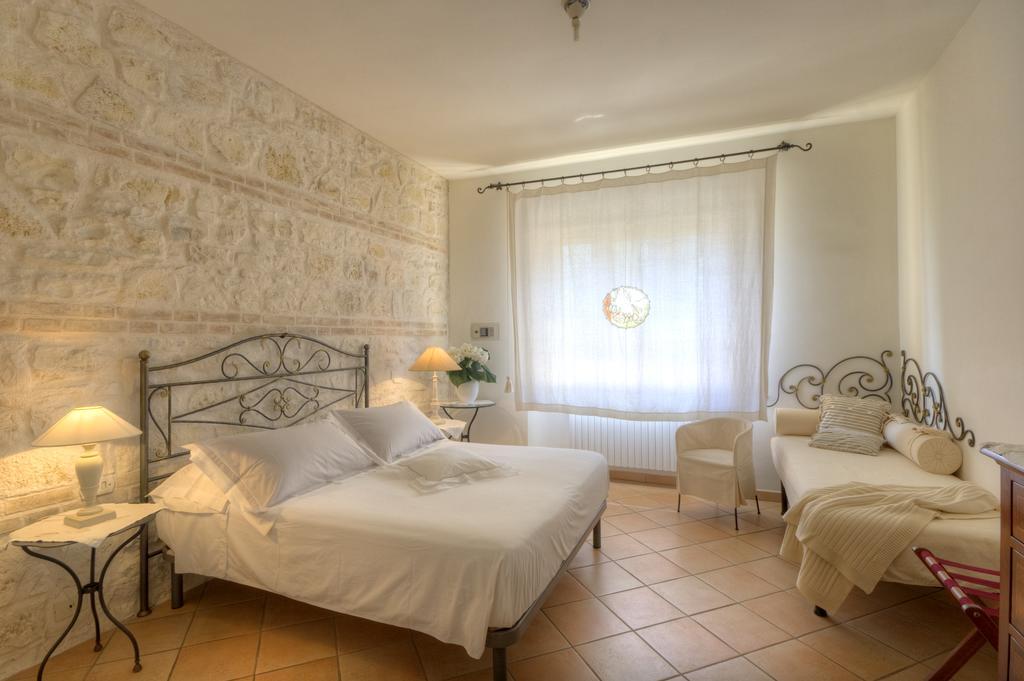 Guest House Villa Eva Sirolo Exteriör bild